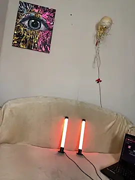 April Purr online show from March 19, 6:35 am