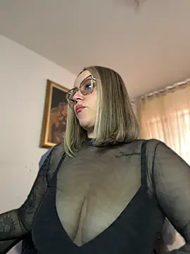 CurvyLust x online show from July 1, 1:22 pm