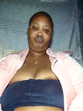 OCEANSQUITERXXX online show from October 26, 4:40 pm