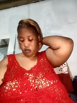 Snapshot of OCEANSQUITERXXX chatting on July 9, 11:37 pm OCEANSQUITERXXX online show from July 9, 11:37 pm