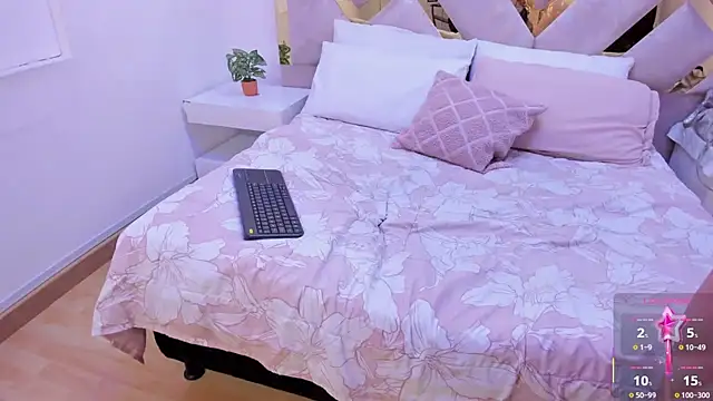 Marianee Rousse online show from September 22, 10:16 pm