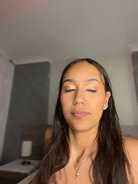 MiilaBlake online show from May 2, 7:41 pm