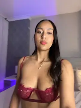 MiilaBlake online show from May 3, 7:28 pm