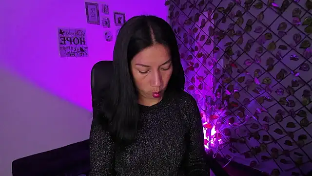 Megan Collinss  online show from January 17, 1:15 pm