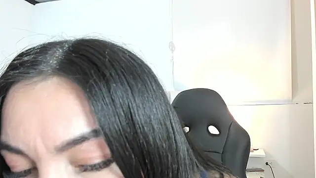 Snapshot of Ms_milarose chatting on September 25, 3:12 am Ms milarose online show from September 25, 3:12 am