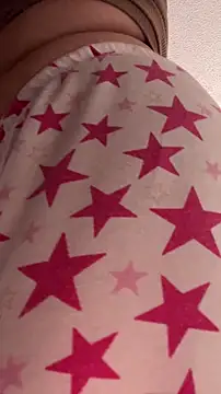 Snapshot of naomirouse_ chatting on October 27, 5:14 pm naomirouse  online show from October 27, 5:14 pm