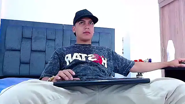 david santos16 online show from January 18, 3:59 pm