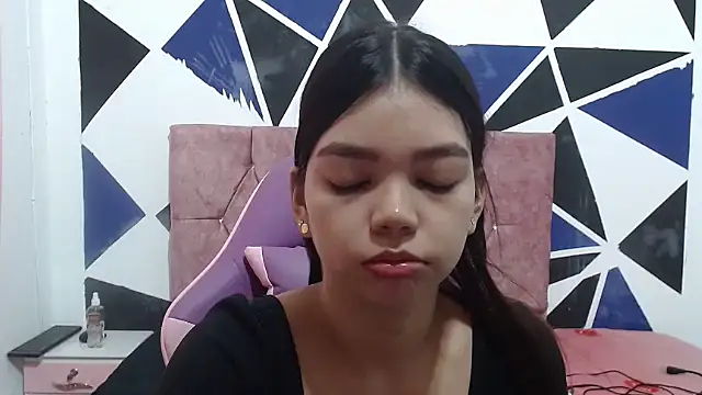 shy luna18 online show from October 7, 12:28 pm