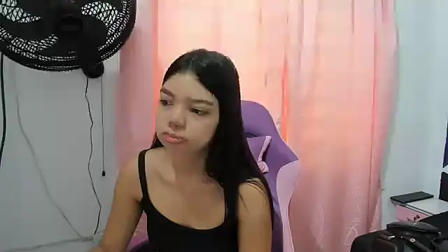 shy luna18 online show from October 1, 12:31 pm