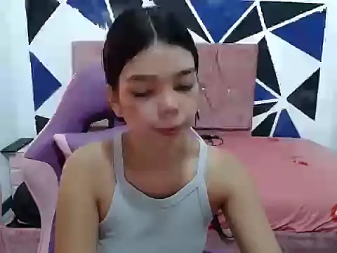 shy luna18 online show from October 9, 1:11 pm