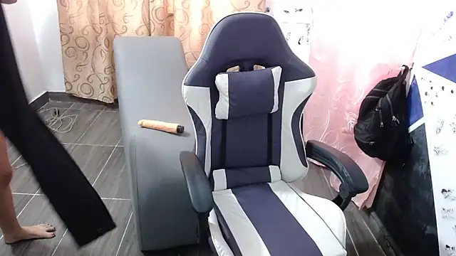 shy luna18 online show from February 25, 1:55 pm