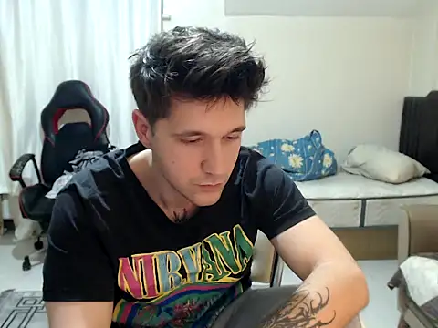 2handsomemann online show from February 10, 5:12 pm