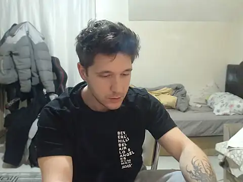 2handsomemann online show from March 28, 10:55 pm