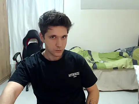 2handsomemann online show from September 16, 7:37 pm