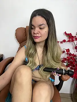 Pribaixinha online show from April 1, 9:01 pm