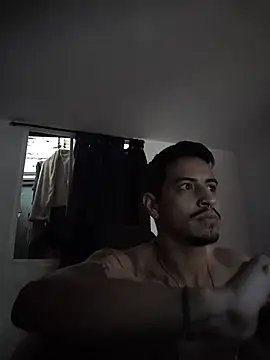 Snapshot of Juann-cock chatting on July 10, 9:59 pm Juann-cock online show from July 10, 9:59 pm