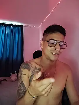 Juann-cock online show from February 12, 1:55 pm