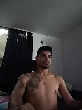 Snapshot of Juann-cock chatting on June 17, 3:55 pm Juann-cock online show from June 17, 3:55 pm
