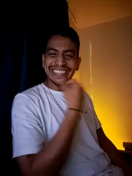 Snapshot of Juann-cock chatting on November 27, 4:13 am Juann-cock online show from November 27, 4:13 am