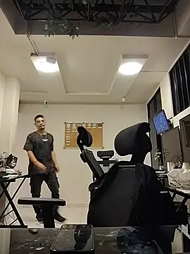 Juann-cock online show from May 28, 5:37 am