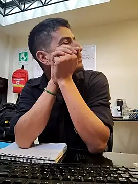 Snapshot of Juann-cock chatting on November 23, 4:06 pm Juann-cock online show from November 23, 4:06 pm