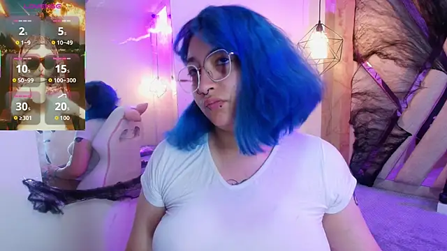 Lilith curvy online show from November 4, 7:06 pm