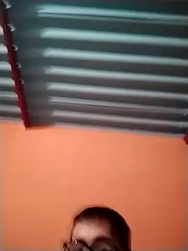 KingMaxiZ online show from October 28, 5:18 am