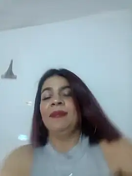 Scarleett Lux online show from November 28, 10:21 pm