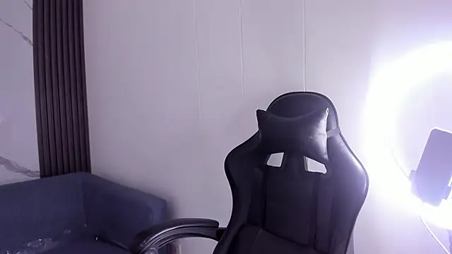 ShaunaDream online show from November 12, 4:16 am