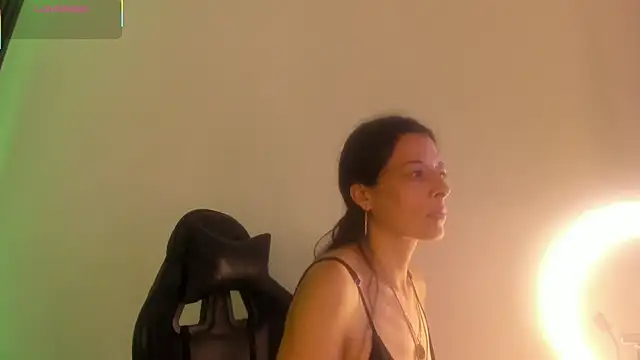 ShaunaDream online show from February 25, 4:34 am