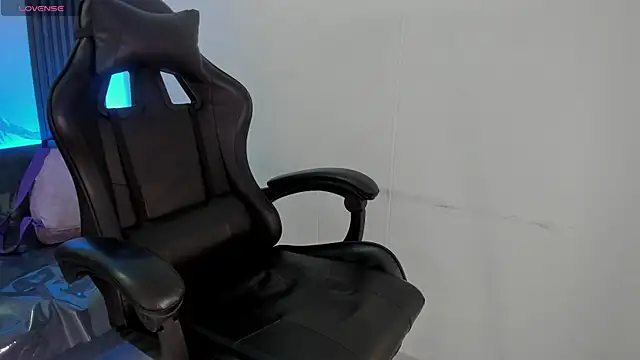 ShaunaDream online show from March 1, 5:07 am