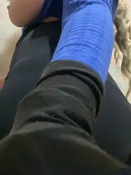 Cuckold-masters-dog online show from November 13, 9:19 pm