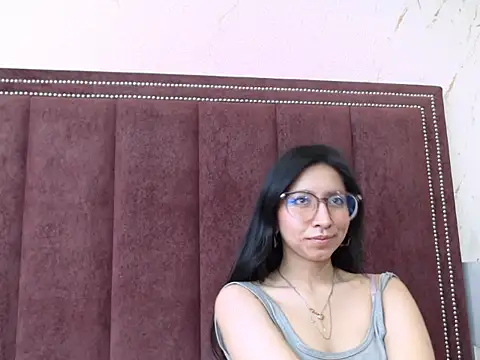 VioletxBloom online show from September 14, 7:14 pm