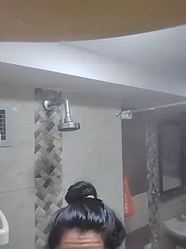 VioletxBloom online show from November 29, 7:25 pm