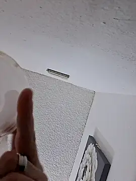 Youngcum88 online show from November 18, 4:49 am