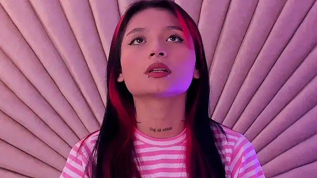 EmaDuff online show from September 30, 11:27 am