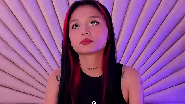 EmaDuff online show from September 27, 11:38 am