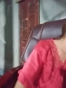 Snapshot of sulove_xx chatting on June 13, 3:43 pm sulove xx online show from June 13, 3:43 pm