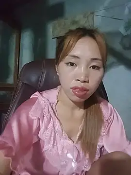 Snapshot of sulove_xx chatting on June 27, 12:22 pm sulove xx online show from June 27, 12:22 pm