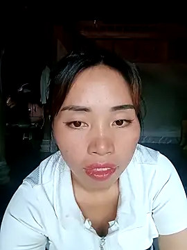 Snapshot of sulove_xx chatting on September 12, 3:50 am sulove xx online show from September 12, 3:50 am