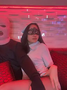 NENEandOJI online show from March 17, 12:30 pm