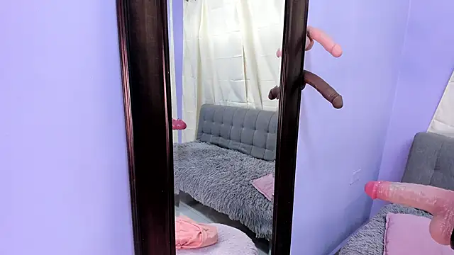 Snapshot of Anna_Belluci chatting on October 11, 4:13 am Anna Belluci online show from October 11, 4:13 am