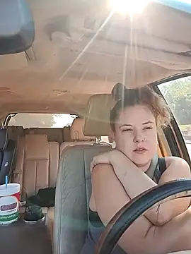 LacyLaurent online show from September 10, 3:00 pm