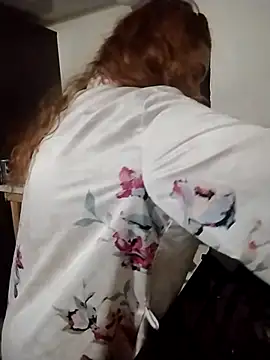 LacyLaurent online show from October 25, 11:49 pm