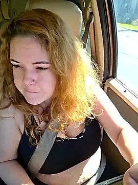 LacyLaurent online show from November 27, 5:35 pm