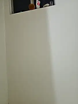 LacyLaurent online show from December 20, 11:51 pm