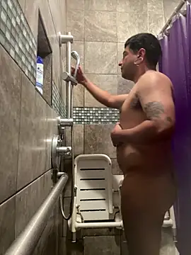 Snapshot of beenastyy chatting on October 19, 5:05 pm beenastyy online show from October 19, 5:05 pm