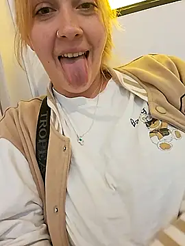 ayebran online show from September 20, 6:35 pm