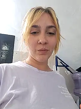 ayebran online show from September 25, 9:32 pm