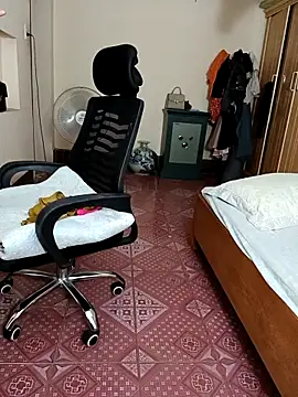 Moona heny online show from October 21, 10:31 pm